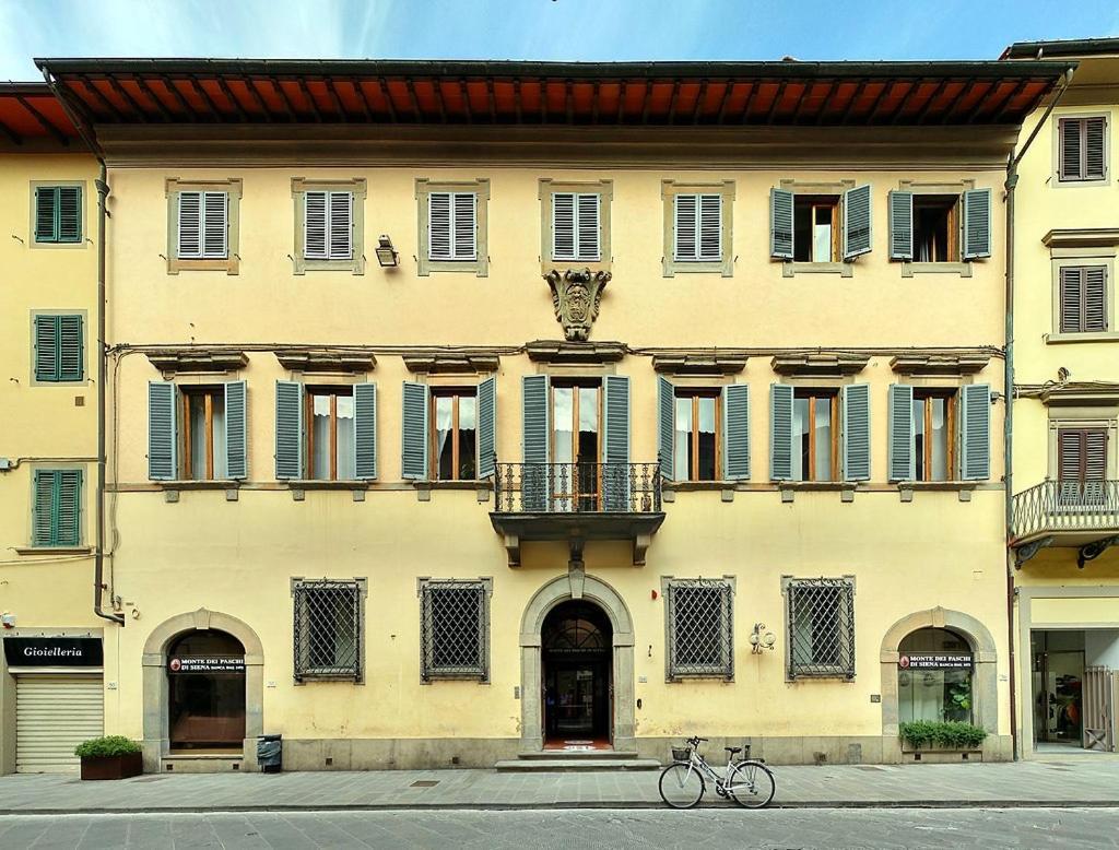 Palazzo Mari Suite & Rooms B&B Монтеварки Экстерьер фото
